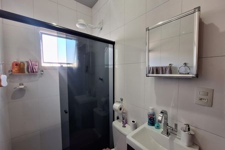 Apartamento à venda com 115m², 2 quartos e 1 vaga Apartamento à venda com 115m², 2 quartos e 1 vagaBanheiro da Suíte