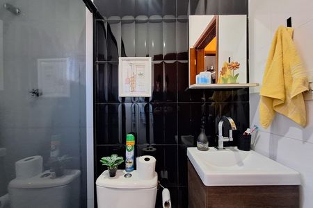 Apartamento à venda com 115m², 2 quartos e 1 vaga Apartamento à venda com 115m², 2 quartos e 1 vagaBanheiro