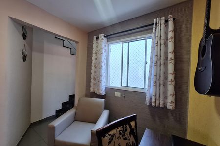 Apartamento à venda com 115m², 2 quartos e 1 vaga Apartamento à venda com 115m², 2 quartos e 1 vagaSala