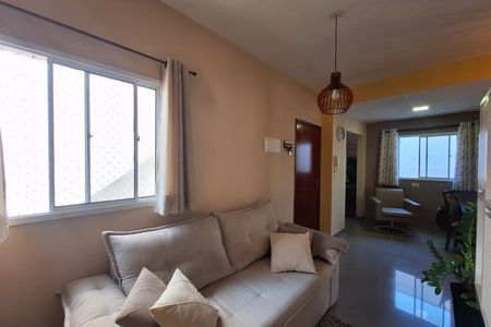 Apartamento à venda com 115m², 2 quartos e 1 vaga Apartamento à venda com 115m², 2 quartos e 1 vagaSala