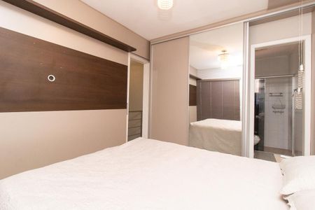 Casa à venda com 82m², 3 quartos e 2 vagas Casa à venda com 82m², 3 quartos e 2 vagasQuarto 2 - Suíte