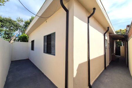 Corredor  de casa para alugar com 3 quartos, 180m² em Cidade Jardim, Campinas
