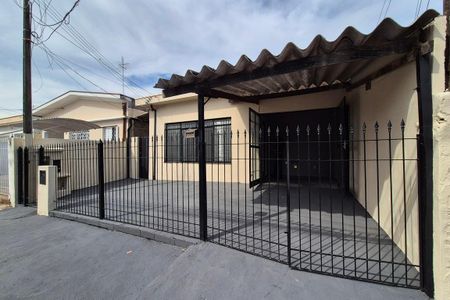 Fachada  de casa para alugar com 3 quartos, 180m² em Cidade Jardim, Campinas