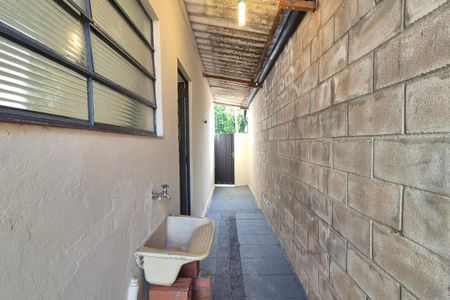 Área de Serviço de casa para alugar com 3 quartos, 180m² em Cidade Jardim, Campinas