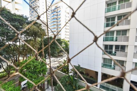 Apartamento para alugar com 43m², 1 quarto e 1 vaga Apartamento para alugar com 43m², 1 quarto e 1 vagaVaranda