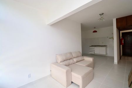 Apartamento para alugar com 55m², 2 quartos e 1 vagaSala 