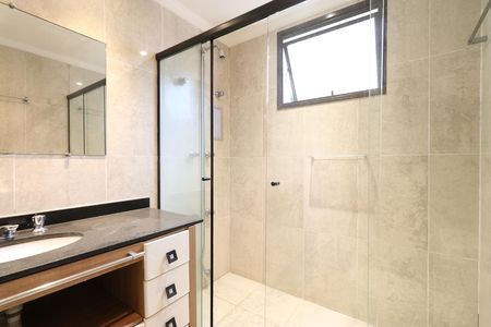 Apartamento para alugar com 118m², 3 quartos e 2 vagasBanheiro da Suíte