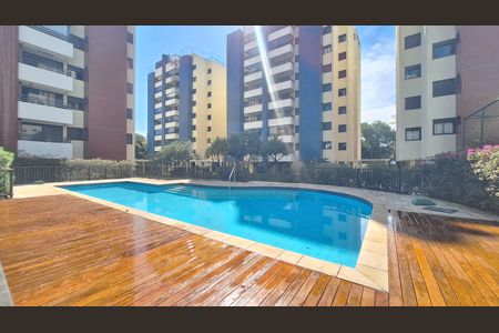 Apartamento para alugar com 118m², 3 quartos e 2 vagasÁrea comum - Piscina