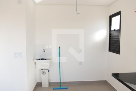 Apartamento à venda com 99m², 2 quartos e 1 vaga Apartamento à venda com 99m², 2 quartos e 1 vagaSala e Cozinha
