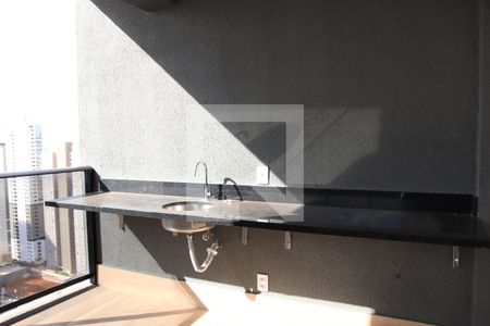 Apartamento à venda com 99m², 2 quartos e 1 vaga Apartamento à venda com 99m², 2 quartos e 1 vagaVaranda
