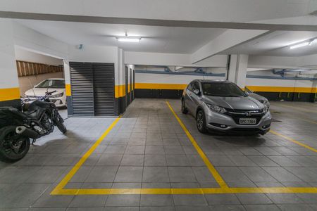 Apartamento para alugar com 250m², 4 quartos e 3 vagas Apartamento para alugar com 250m², 4 quartos e 3 vagasGaragem