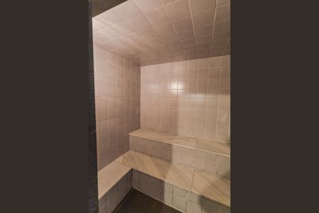 Apartamento para alugar com 250m², 4 quartos e 3 vagas Apartamento para alugar com 250m², 4 quartos e 3 vagasÁrea comum - Sauna