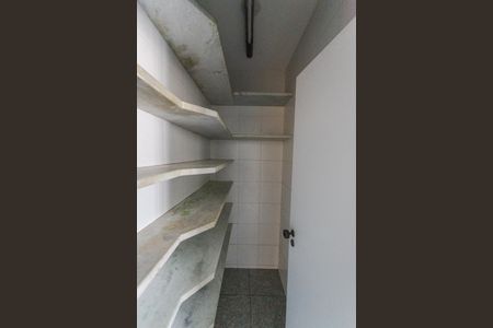 Apartamento para alugar com 250m², 4 quartos e 3 vagas Apartamento para alugar com 250m², 4 quartos e 3 vagasDespensa