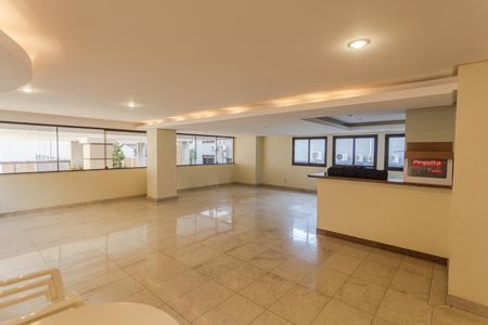 Apartamento para alugar com 250m², 4 quartos e 3 vagas Apartamento para alugar com 250m², 4 quartos e 3 vagasÁrea comum - Salão de festas