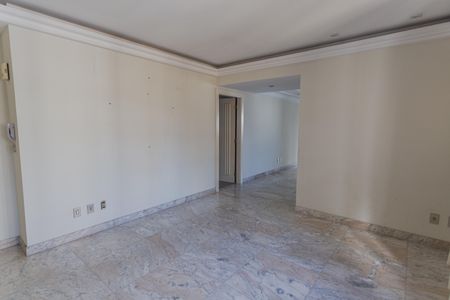 Sala 2 de apartamento para alugar com 4 quartos, 250m² em Lourdes, Belo Horizonte