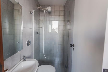 Apartamento para alugar com 250m², 4 quartos e 3 vagas Apartamento para alugar com 250m², 4 quartos e 3 vagasBanheiro de Serviço