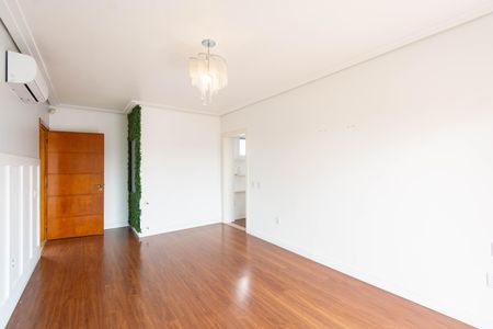 Casa para alugar com 3 quartos, 300m² em Fátima, Canoas