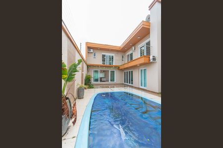 Casa para alugar com 3 quartos, 300m² em Fátima, Canoas