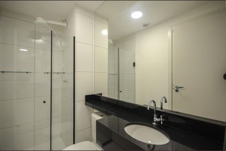 Apartamento para alugar com 38m², 2 quartos e sem vaga Apartamento para alugar com 38m², 2 quartos e sem vagaBanheiro