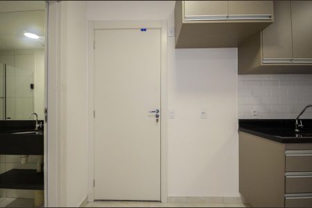 Apartamento para alugar com 38m², 2 quartos e sem vaga Apartamento para alugar com 38m², 2 quartos e sem vagaEntrada