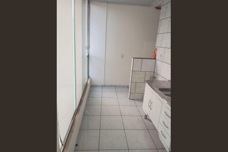 Cozinha de casa para alugar com 2 quartos, 55m² em Conceição, Osasco