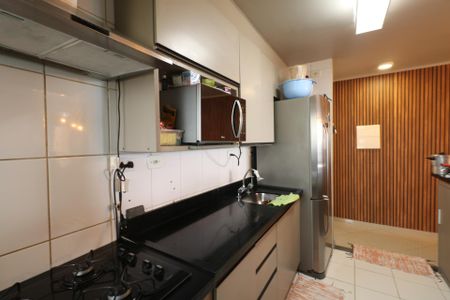 Apartamento à venda com 68m², 3 quartos e 2 vagas Apartamento à venda com 68m², 3 quartos e 2 vagasCozinha