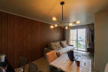 Apartamento à venda com 68m², 3 quartos e 2 vagas Apartamento à venda com 68m², 3 quartos e 2 vagasSala