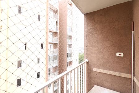 Apartamento à venda com 68m², 3 quartos e 2 vagas Apartamento à venda com 68m², 3 quartos e 2 vagasVaranda