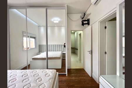 Apartamento à venda com 217m², 2 quartos e 2 vagas Apartamento à venda com 217m², 2 quartos e 2 vagasSuíte