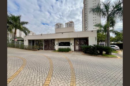 Fachada portaria de apartamento à venda com 2 quartos, 217m² em Fazenda Santa Cândida, Campinas
