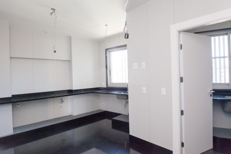 Cozinha de apartamento à venda com 4 quartos, 242m² em Vale do Sereno, Nova Lima