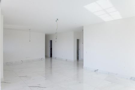 sala de apartamento à venda com 4 quartos, 242m² em Vale do Sereno, Nova Lima