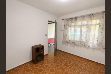 Casa à venda com 4 quartos, 87m² em Parque Sao Jose, São Paulo