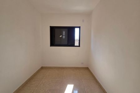 Quarto 2 de casa de condomínio para alugar com 2 quartos, 72m² em Jardim Imperador, Praia Grande
