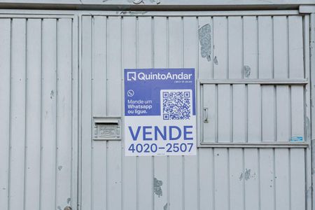 Fachada de casa à venda com 3 quartos, 61m² em Vila do Castelo, São Paulo