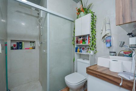 Casa à venda com 61m², 3 quartos e 2 vagasBanheiro 2