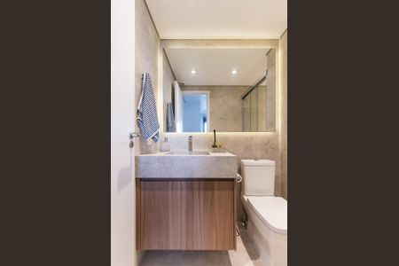 Banheiro de apartamento à venda com 3 quartos, 121m² em Vila São José, São Paulo