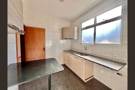 Apartamento para alugar com 3 quartos, 148m² em União, Belo Horizonte