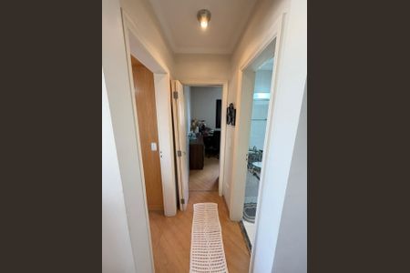 Apartamento à venda com 63m², 2 quartos e 1 vaga Apartamento à venda com 63m², 2 quartos e 1 vagaCorredor