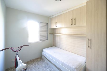 Quarto 01 de apartamento para alugar com 2 quartos, 56m² em Vila Granada, São Paulo