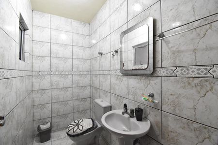 Casa à venda com 155m², 3 quartos e 2 vagasLavabo