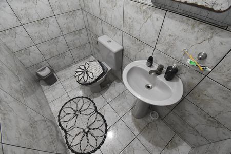 Casa à venda com 155m², 3 quartos e 2 vagasLavabo