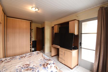 Casa à venda com 155m², 3 quartos e 2 vagasSuíte