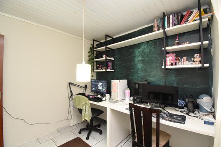 Casa à venda com 155m², 3 quartos e 2 vagasQuarto 2