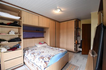 Casa à venda com 155m², 3 quartos e 2 vagasSuíte