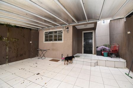 Casa à venda com 155m², 3 quartos e 2 vagasVaranda/Garagem