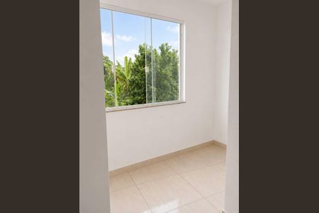 Casa para alugar com 70m², 2 quartos e 1 vaga Casa para alugar com 70m², 2 quartos e 1 vagaQuarto
