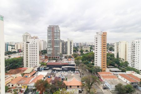 Apartamento à venda com 130m², 2 quartos e 2 vagas Apartamento à venda com 130m², 2 quartos e 2 vagasSala - Vista