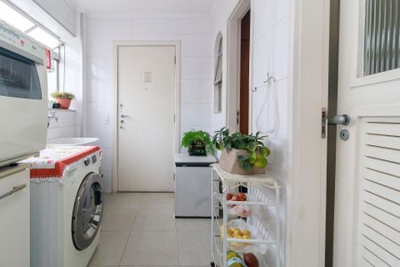Apartamento à venda com 130m², 2 quartos e 2 vagas Apartamento à venda com 130m², 2 quartos e 2 vagasÁrea de Serviço