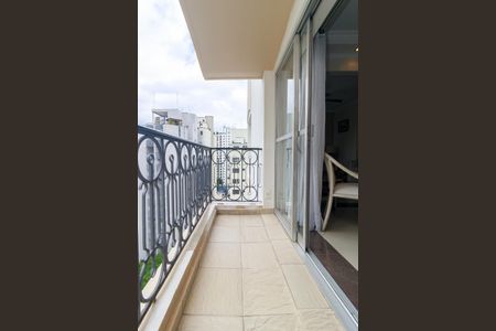 Apartamento à venda com 130m², 2 quartos e 2 vagas Apartamento à venda com 130m², 2 quartos e 2 vagasSala - Varanda